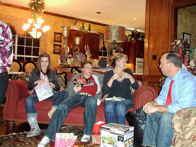 Christmas 2010 (23).JPG